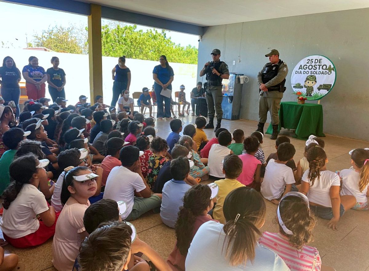 12Dia-do-Soldado-em-Aroeiras-do-Itaim