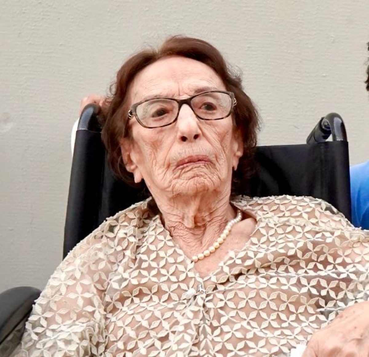 2eabb96a-f0c0-42ce-bc4c-b8e4e3cf9a7b 2eabb96a-f0c0-42ce-bc4c-b8e4e3cf9a7b