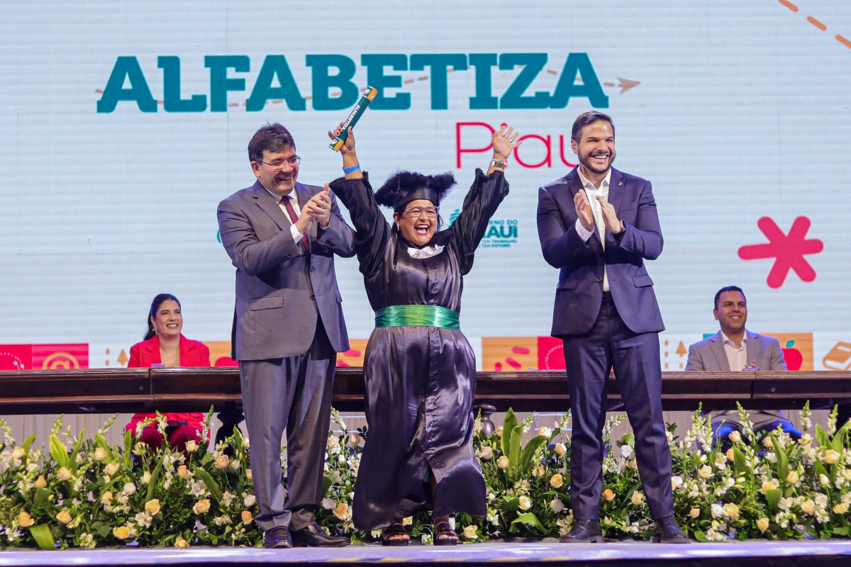 Formatura-Alfabetiza-33-scaled Formatura-Alfabetiza-33-scaled