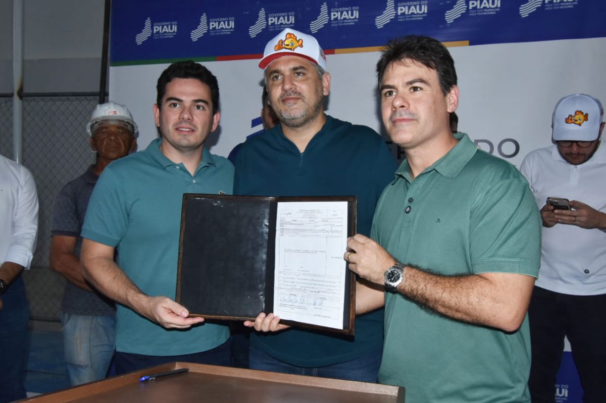 Governador-em-exercicio-em-Picos-Francisco-Leal5 (1)