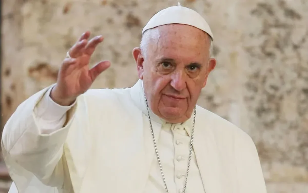 Papa-Francisco-apresenta-ligeira-melhora-e-esta-se0023079000202502201651-2