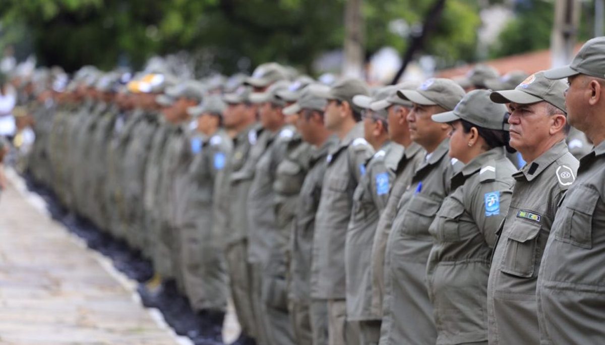 Policiais-Militares