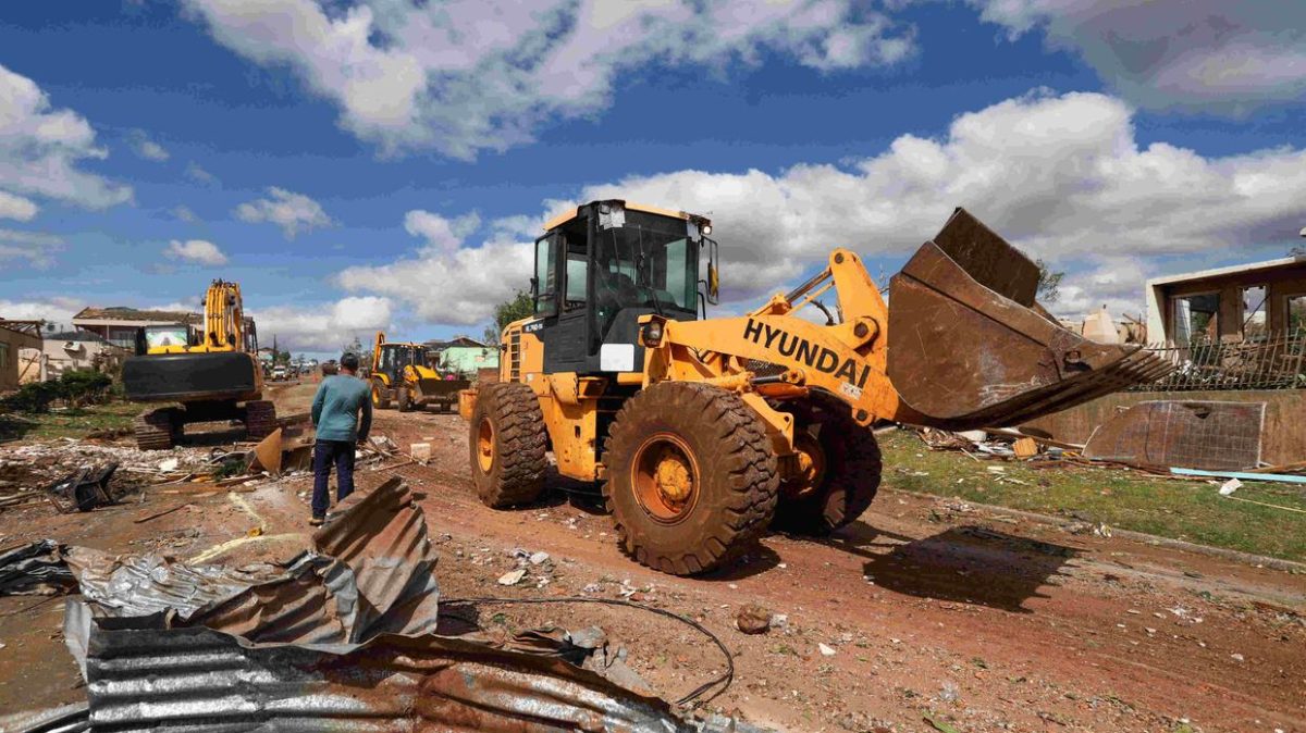 Reconstrução de Rio Bonito do Ig Reconstrução de Rio Bonito do Ig