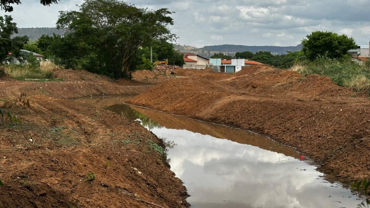 WhatsApp Image 2025-12-17 at 10.52.21 (1) WhatsApp Image 2025-12-17 at 10.52.21 (1)