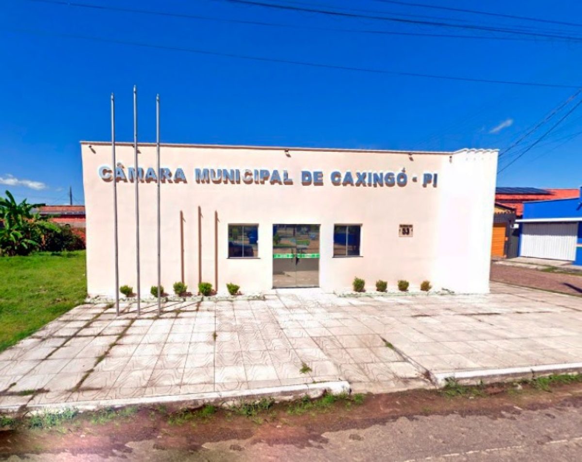 camara-municipal-de-caxingi-pi