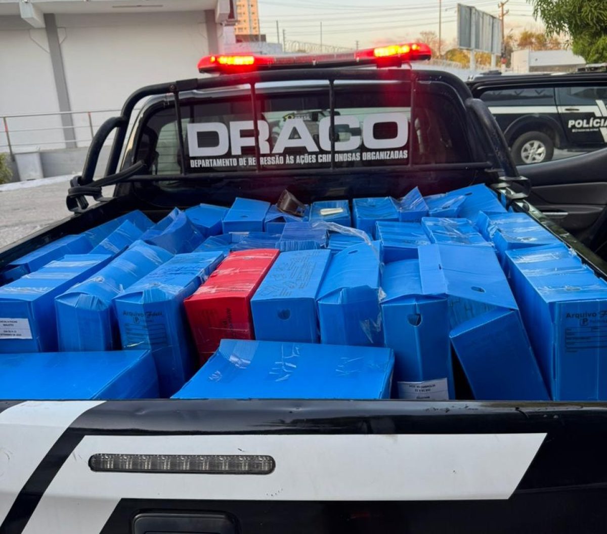 carbono_oculto_pi_(1) carbono_oculto_pi_(1)