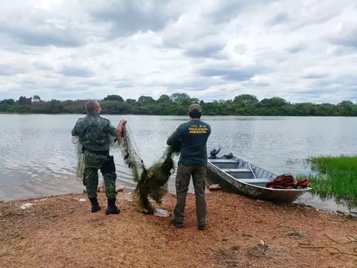 fiscalizacao-apreende-cerca-de-dois-mil-metros-de-rede-de-pesca-ilegal-no-piaui-e8ab9798-6c95-4263-a6d6-2abc4ed9e195.jpg