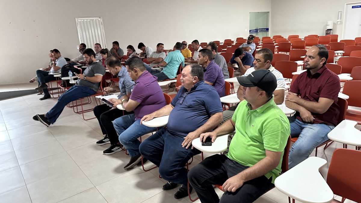 prefeitos-se-reunem-em-simplicio-mendes-para-discutir-solucoes-sustentaveis-para-o-fim-dos-lixoes-da97bd6c-8b8e-4d0d-9274-67fc7d4f9a4b