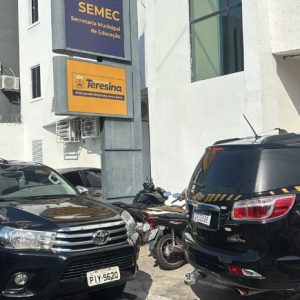 viatura-da-policia-federal--4afb73a8fb7c12bf